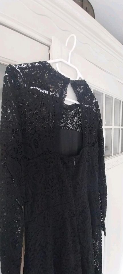 Kleid schwarz Spitze  ° VERO MODA ° Gr. M in Scharnebeck