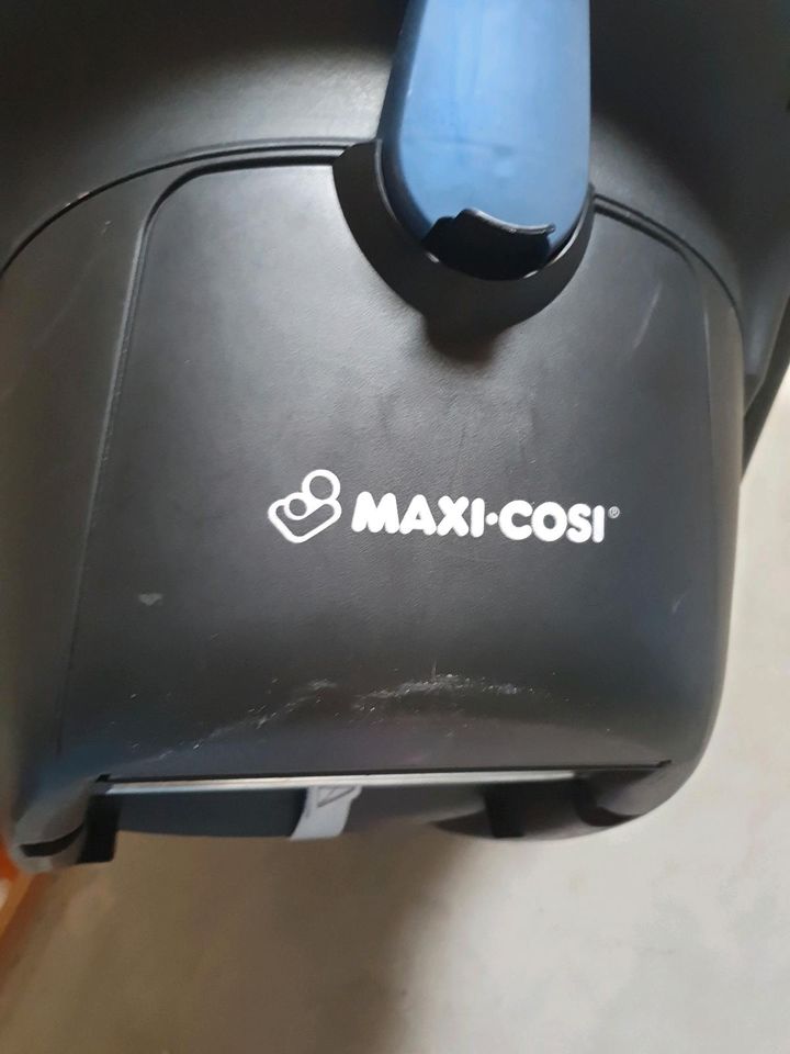 Maxi Cosi Babyschale in Gelsenkirchen