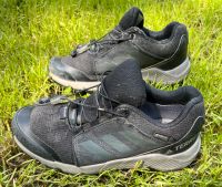 Adidas Terrex Goretex Sneaker Halb Trekking Schuhe schwarz 33 Niedersachsen - Wunstorf Vorschau