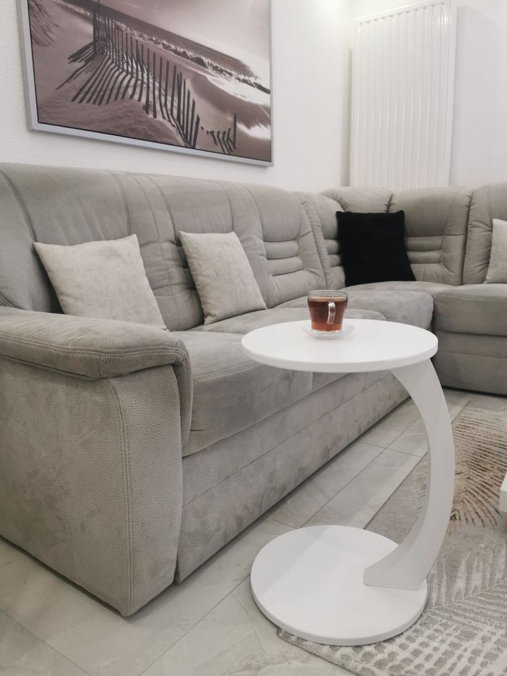 NEU ✅✅ Couchtisch mit Rollen - Kleiner Beistelltisch C Form - stylischer Sofatisch in weiß oder anthrazit  - runder Tisch als Ablagefläche für Couch und Sofa - Bestseller - Topseller in Rheinberg