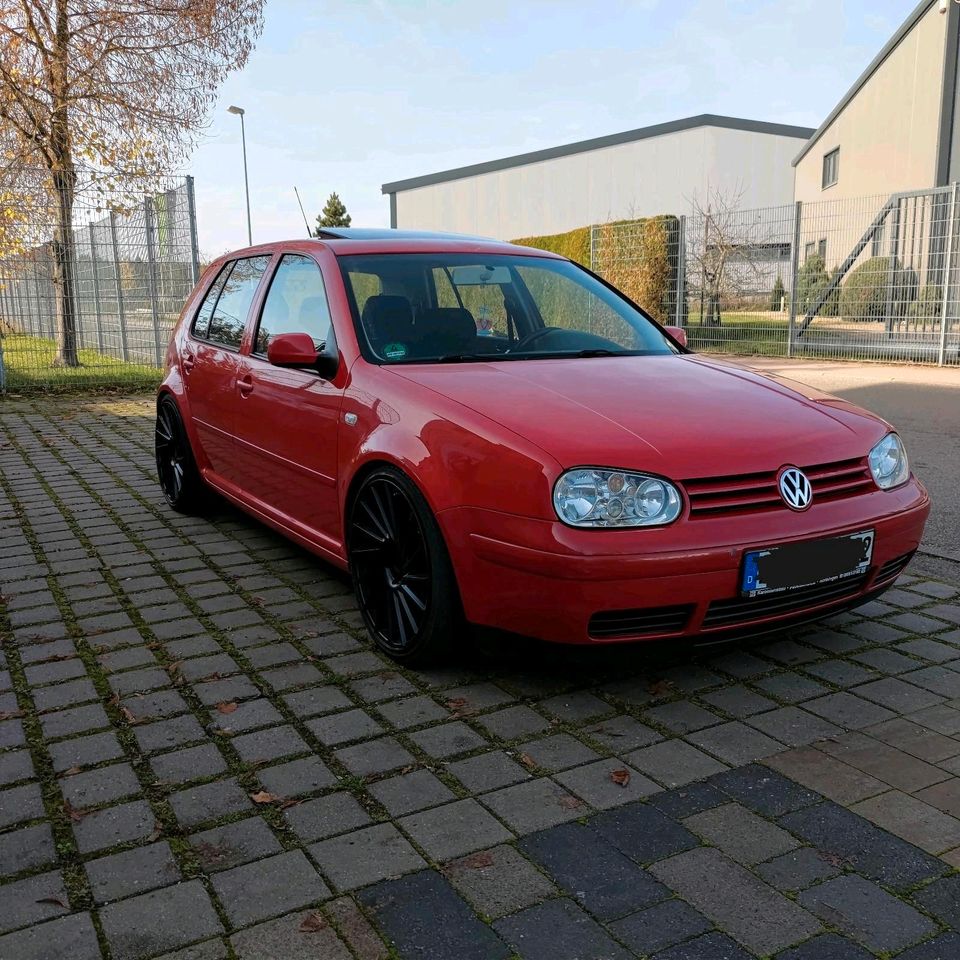 VW Golf 4 V5 in Neresheim