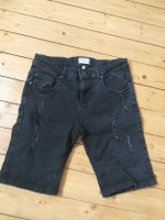 Schwarze Shorts von Review Gr. XS Hessen - Linsengericht Vorschau