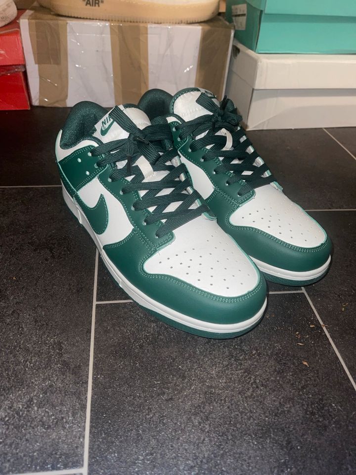 Nike Dunks Green White Grün Weiß Schuhe 44 wie Airforce Air Force in Dorsten