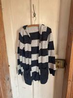 Cardigan mit Kaputze Strick C&A M Lützen - Lützen Dehlitz Vorschau