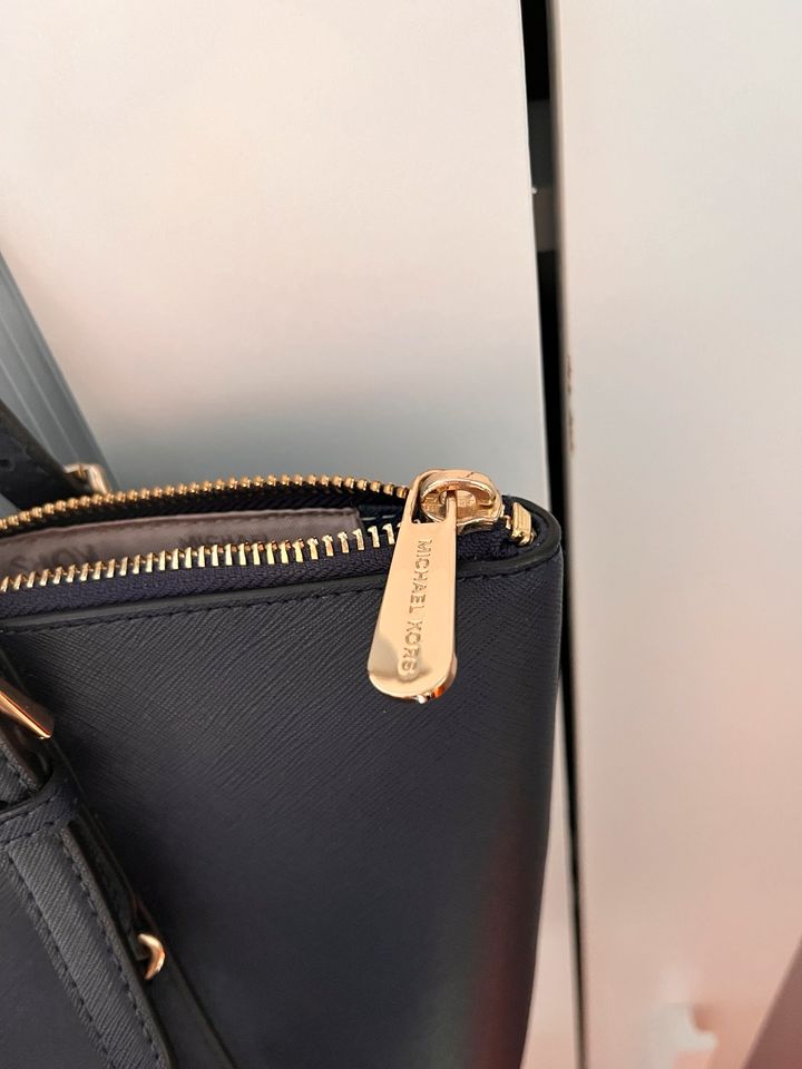 Micheal kors Handtasche in Köln