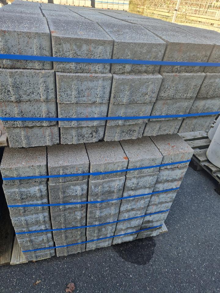 Betonstein Pflasterstein Rechteckpflaster 15x20x8 cm B-Ware /S in Troisdorf