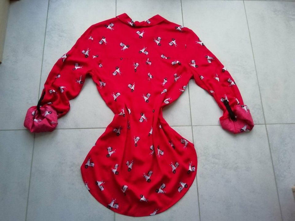 Neu- Damenbluse, sportliche Bluse, Hemd, rot Gr. 40 in Drei Gleichen