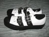 *NEU* Sneaker Gr 40 Converse CHUCK TAYLOR ALL STAR echtes Leder Bayern - Neu Ulm Vorschau