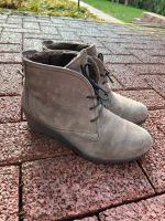 Warme Winter Stiefeletten mit Keilabsatz Gr. 37 Hessen - Niestetal Vorschau