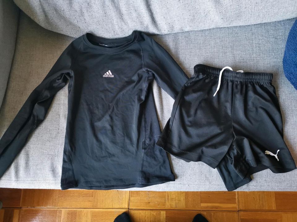 Funktionsshirt Trikot Sporthose kurze langarmtrikot puma Adidas in Neu-Zittau