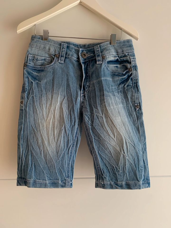 Kurze Hose Jeans Gr. 140 Mädchen in Obernzell