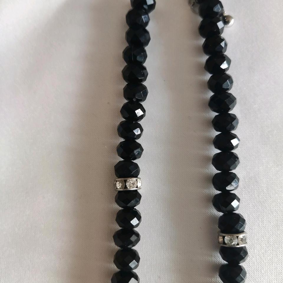Perlenkette mit Armkettchen Farbe schwarz Modeschmuck in Pfarrkirchen