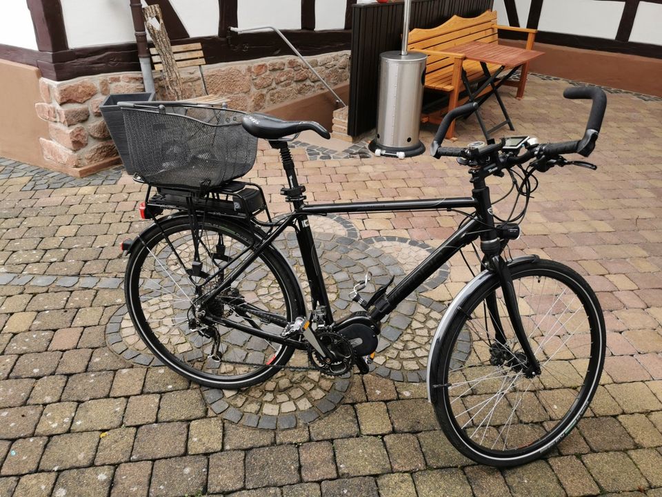 Zwei E-Bikes Victoria, St. Vincent, Damen- und Herrenmodell, in Bad Hersfeld