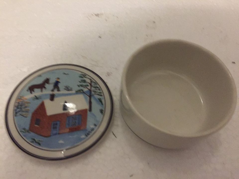 Villeroy & Boch Porzellandose mit Deckel  Naif Vitro Laplau 5 in Perl