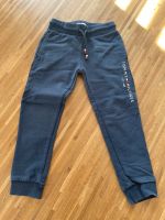 1 Tommy Hilfiger, Jogginghose, dunkelblau, Gr. 110 Baden-Württemberg - Neckargemünd Vorschau