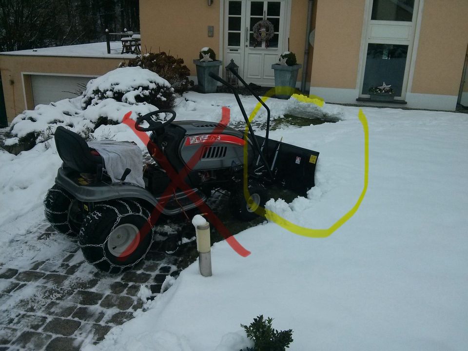 Schneeschild neuwertig mit Aufhängung und Hebemechanik in Kürten