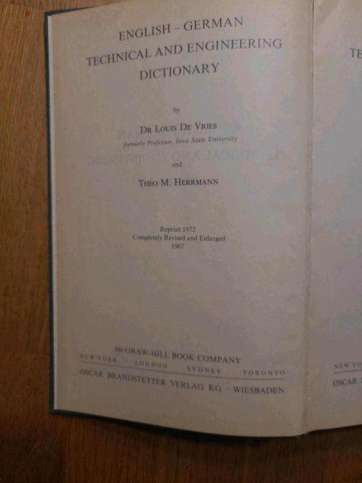 De Vries English - German technical and engineering dictionary 72 in Bochum