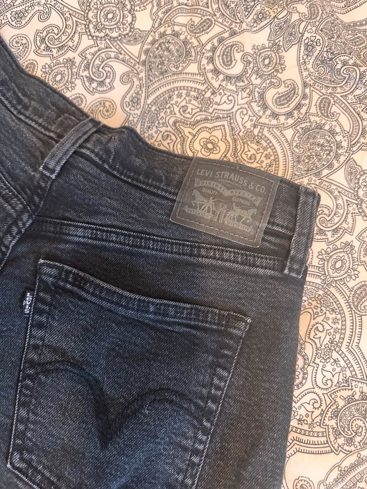 Jeans Gr. 38/40 in Krefeld