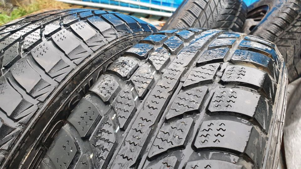 4x 195/65 R15 für Ford Komplett Winterräder in Markgröningen