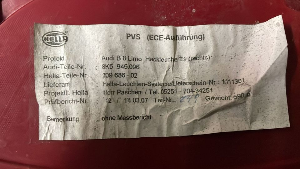 Audi A4 B8 Rücklicht Heckleuchte 8K5945096 /095 8k5945093D in Tantow