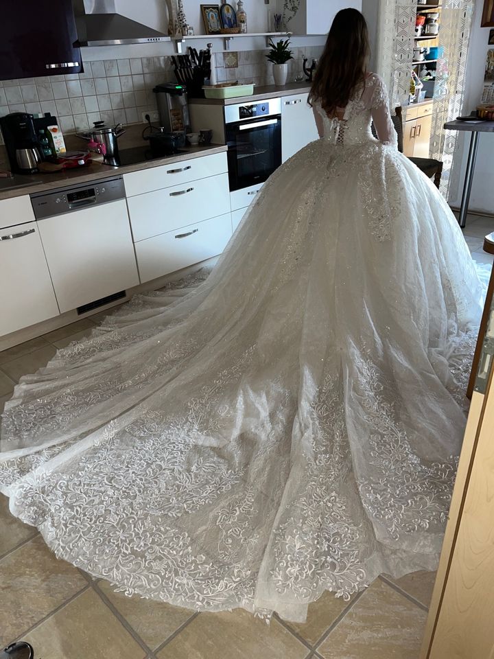 Brautkleid Hochzeitskleid Gelinlik Prinzessinnenkleid A-Linie in Büren