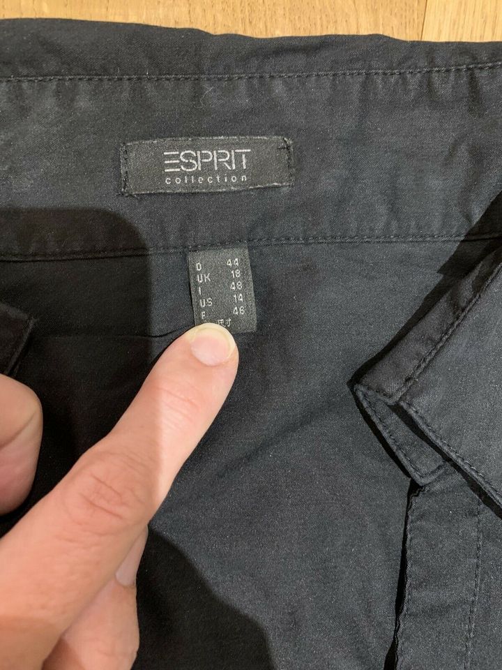 Esprit collection Bluse Gr. 44 schwarz mit Raffung und Stretch in Endingen