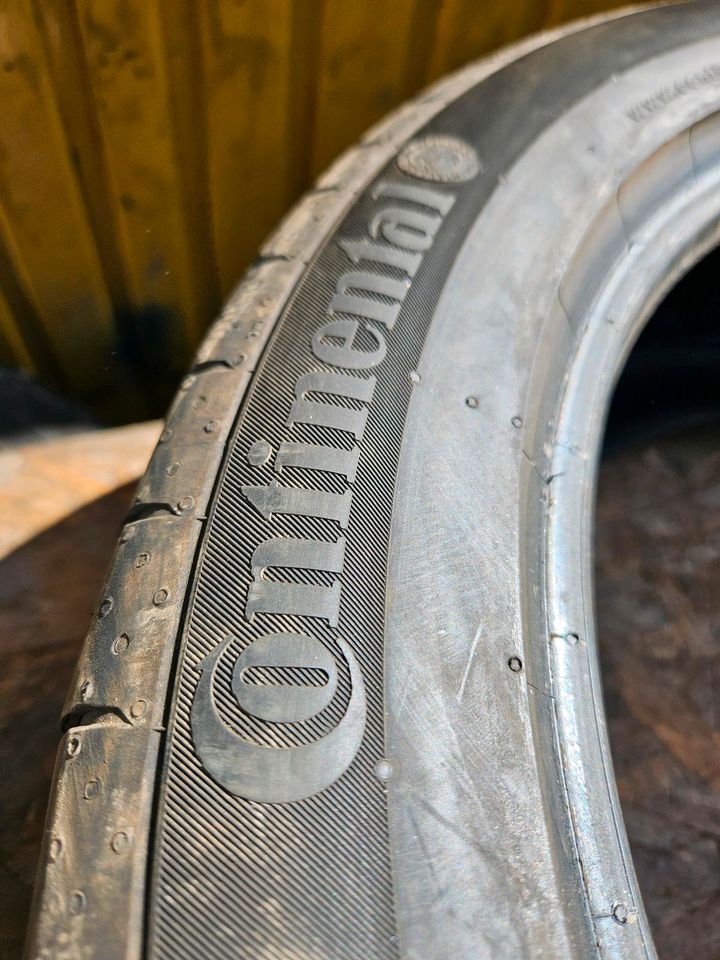 Continental Sommerreifen 2x 245/45 R18 96W . 245 45 18 in Sindelfingen