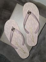 Michael Kors Flip Flops Damen Gr. 42-43 Neuwertig inkl Versand Baden-Württemberg - Oberkochen Vorschau