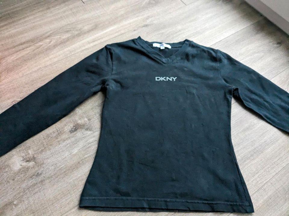 Longsleeve Baumwolle 134/140 DKNY in Werther (Westfalen)