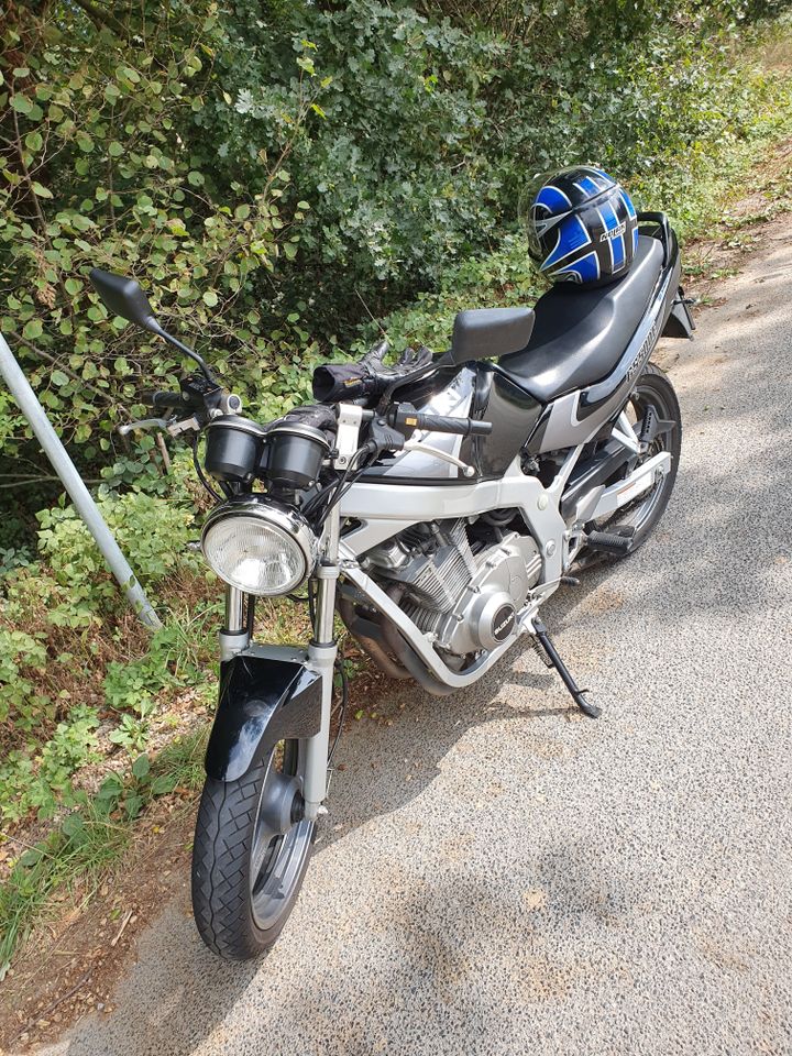 Motorrad Suzuki GS 500 E schwarz in Grefrath