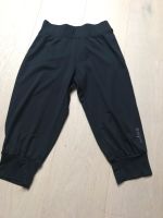 Mädchen kurze schwarze Sporthose von Energetics  3/4 lang Gr. 140 Hessen - Idstein Vorschau