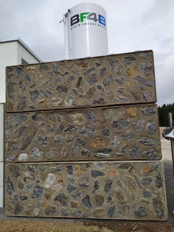 Betonblock, Betonlego, Beton Legosteine, Beton Stapelsteine in Grafenhausen