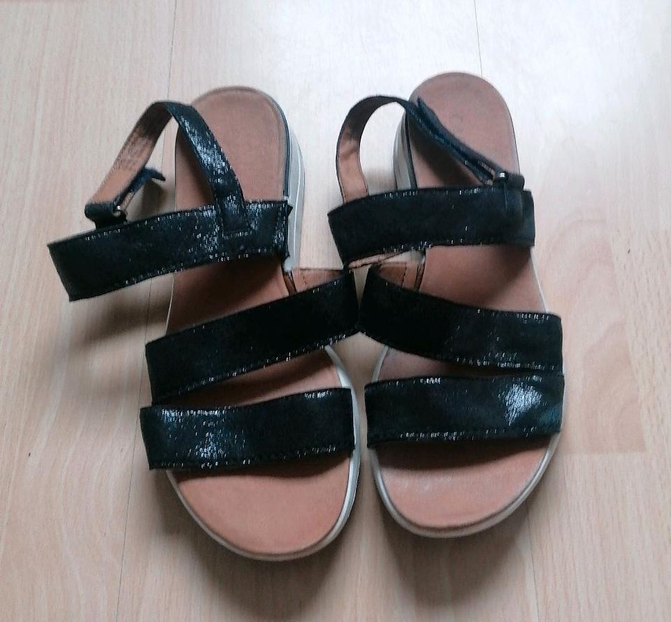 Caprice Sandalen Leder geglizert 39 schwarz in Wadgassen