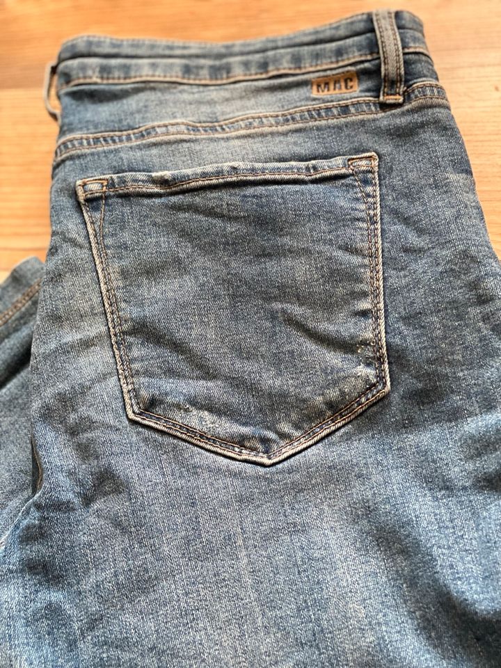 MAC Jeans Hose blau - 40 - Bluejeans in Kenzingen