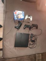 Playstation 4 mit Spielen und vier Controllern Eimsbüttel - Hamburg Eimsbüttel (Stadtteil) Vorschau