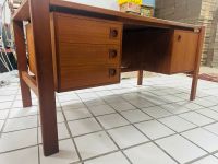 Teakholz Schreibtisch H.P. Hansen Dänemark kommode 60s Tisch Teak Niedersachsen - Rodenberg Vorschau