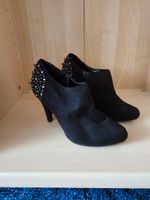 Graceland high heel Pumps mit Nieten in schwarz  Größe 38 Niedersachsen - Bleckede Vorschau