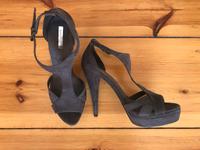 High-Heels Plateau Berlin - Spandau Vorschau