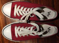 Chucks - Sneaker - Halbschuhe - Schuhe - Gr. 40 - neuwertig Nordrhein-Westfalen - Erftstadt Vorschau