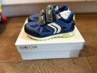 Geox Sportschuhe blau gelb 27 Klettverschluss neu Frankfurt am Main - Praunheim Vorschau