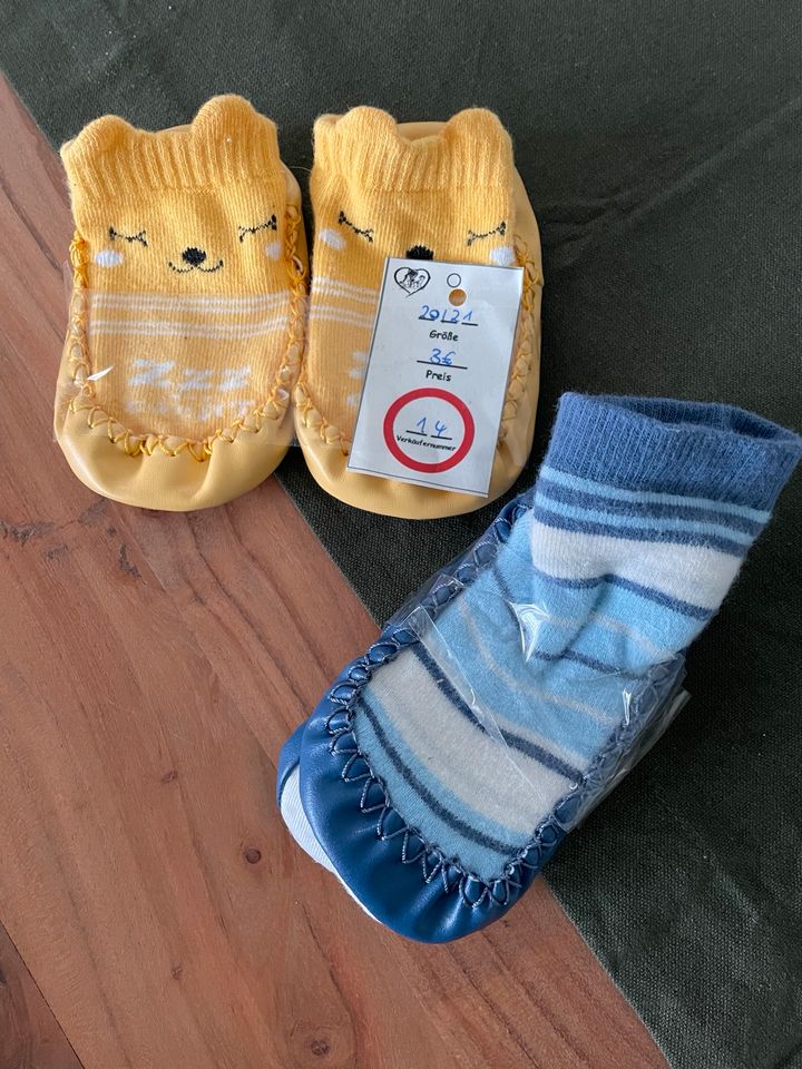 Hausschuhe Stoppersocken in Greifswald