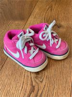 Nike Babyschuhe Gr. 19.5 Bayern - Bischofswiesen Vorschau