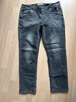 Cecil Jeans Scarlett Gr. 34/30 bei 46 Top Zustand Niedersachsen - Cadenberge Vorschau