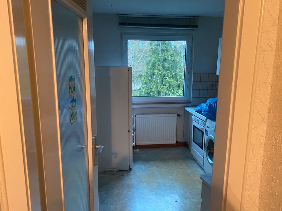 50qm,Südstadt,2 Zimmer,Küche,Diele,bad,ab 01.05 in Wuppertal