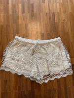 United Colors of Benetton Short gehäkelt 34 München - Trudering-Riem Vorschau