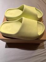 Adidas Yeezy Slide Glow EU40,5 Bayern - Landshut Vorschau