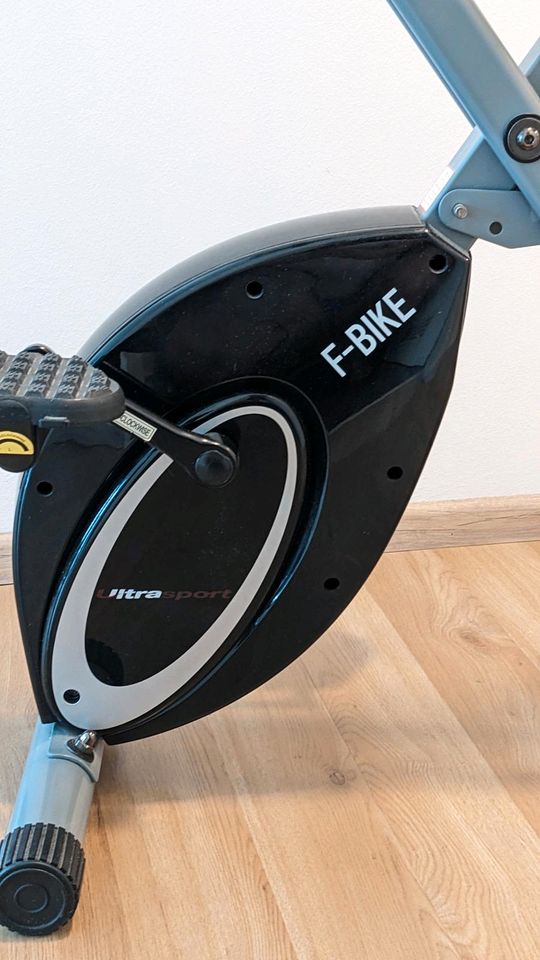 Heimtrainer f-bike, klappbar in Passau