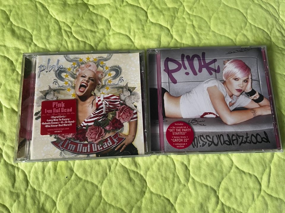 Pink CD I‘m Not Dead+ Missundaztood gebraucht in Altenmünster