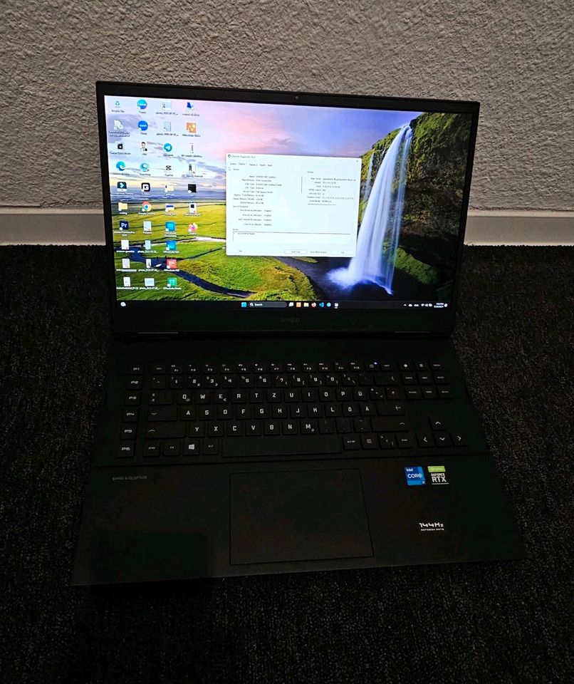 Laptop HP OMEN 17 Core i7 - 11800H in Leipzig