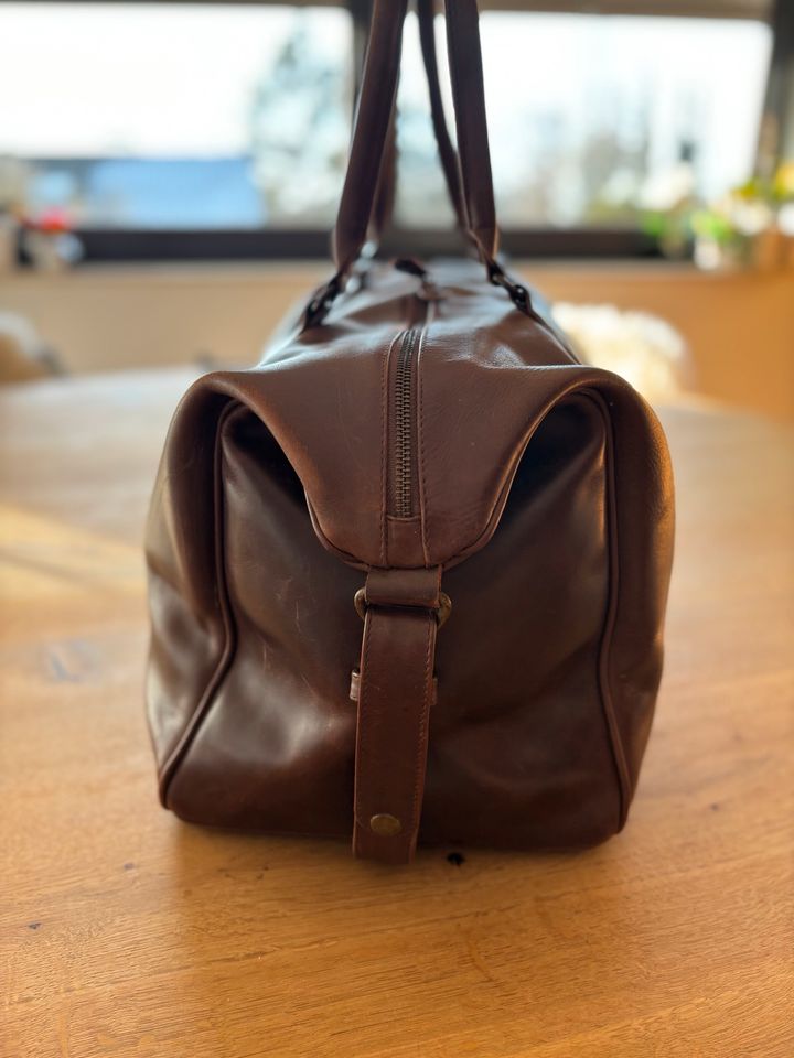 BUCKLE & SEAM | Linwood Weekender Reisetasche | Leder | Neuw in Sindelfingen